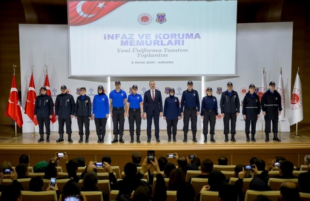 İnfaz ve Koruma Memurlarınnın Yeni Üniforma Tanıtımı Yapıldı