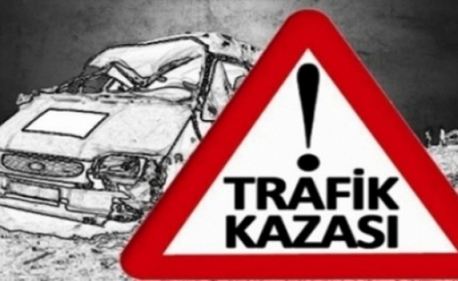 Delice Kapalı C.İ.K Personel Servis Aracı Kaza Yaptı : 1 Şehit 9 Yaralı...